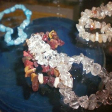 שרשרת קריסטלים - מכללת ברק